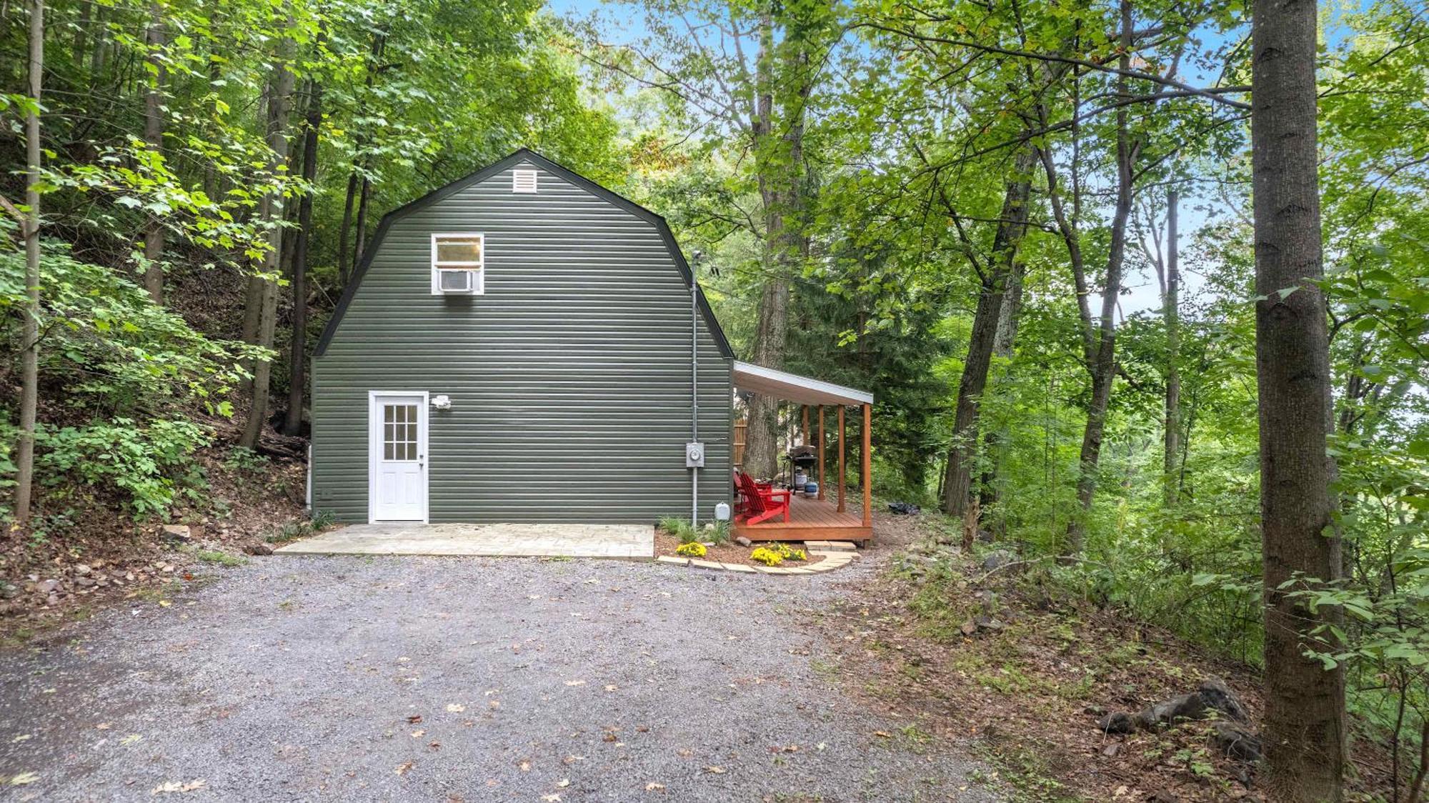 Modern Mountain Cottage W Hot Tub, Fire Pit, Wifi Inwood ภายนอก รูปภาพ