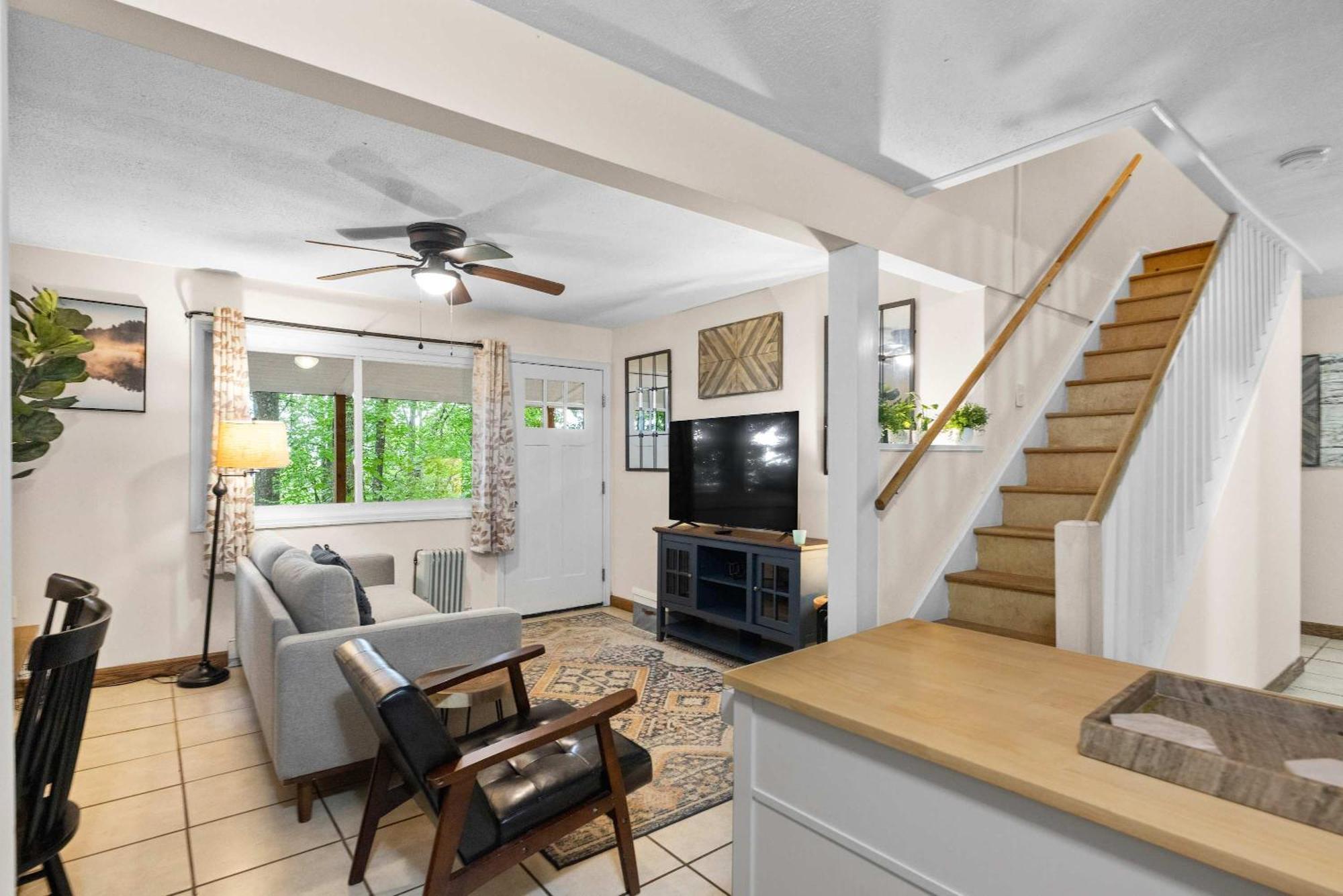 Modern Mountain Cottage W Hot Tub, Fire Pit, Wifi Inwood ภายนอก รูปภาพ