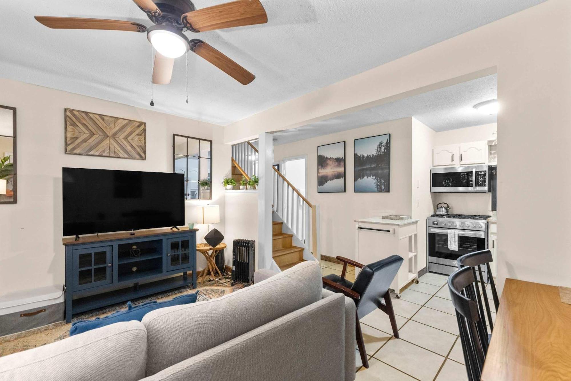 Modern Mountain Cottage W Hot Tub, Fire Pit, Wifi Inwood ภายนอก รูปภาพ
